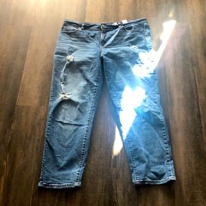 Time and Tru mid rise jeans
